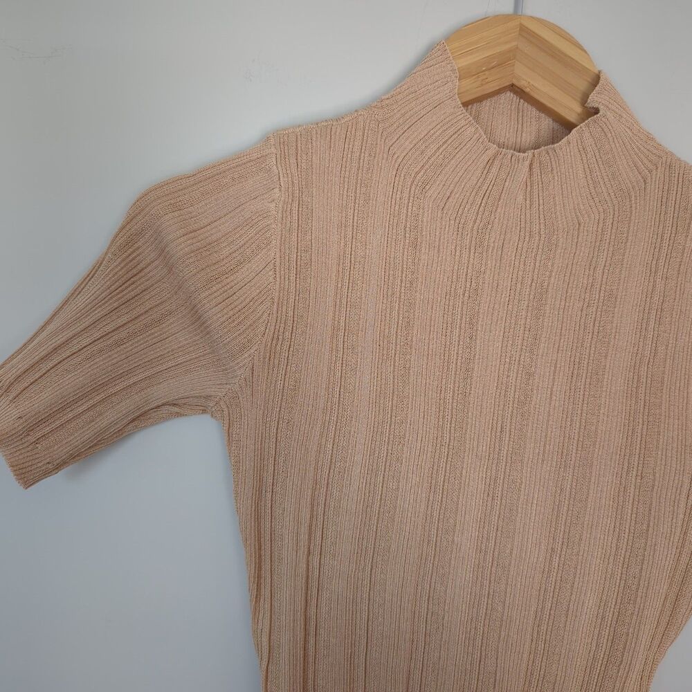 SER.O.YA Abigail Rib Knit Half Short Sleeve Turtleneck Top Tan Small Preppy - Picture 3 of 7